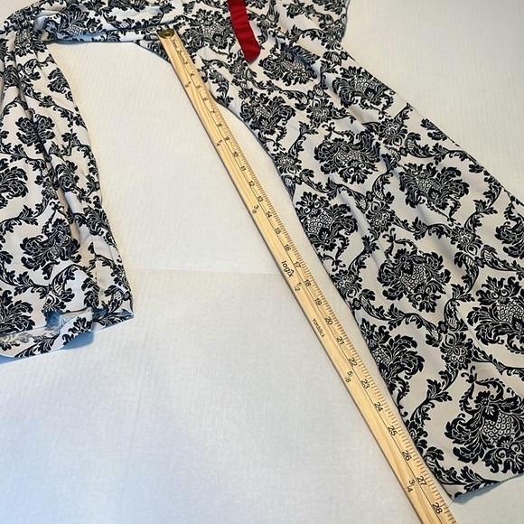 Soma Embraceable Long Sleeve Pajama Set in Damsel Ivory Size L - Picture 13 of 16